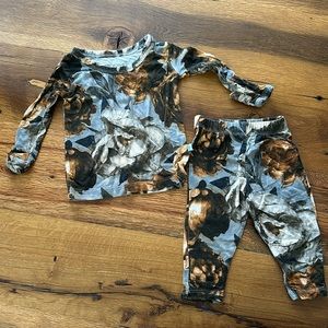 Posh Peanut 0-3m outfit